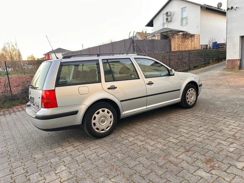 VW Golf, снимка 5 - Автомобили и джипове - 52921571