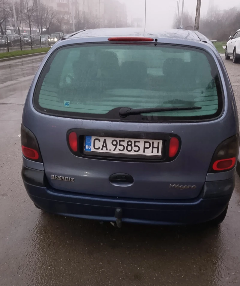 Renault Scenic, снимка 6 - Автомобили и джипове - 53055451