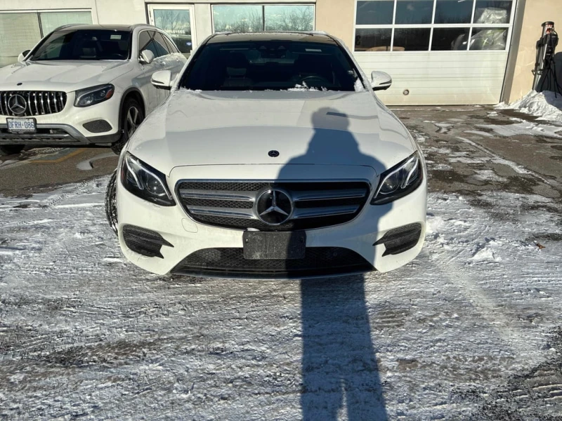 Mercedes-Benz E 300 * CARFAX * БЕЗ ПЪРВОНАЧАЛНА ВНОСКА, снимка 6 - Автомобили и джипове - 53173755