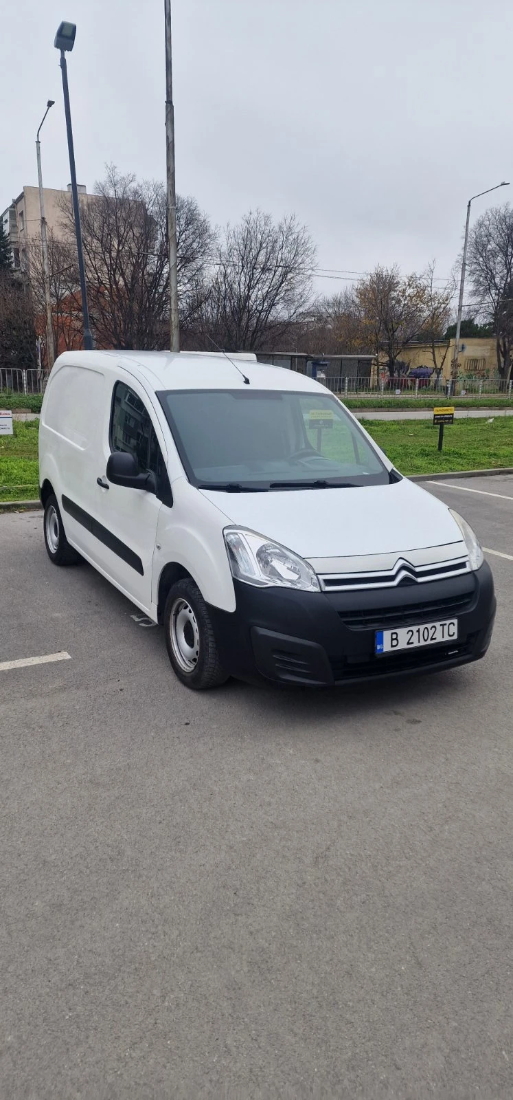 Citroen Berlingo 1.6 HDI, снимка 2 - Автомобили и джипове - 53093726