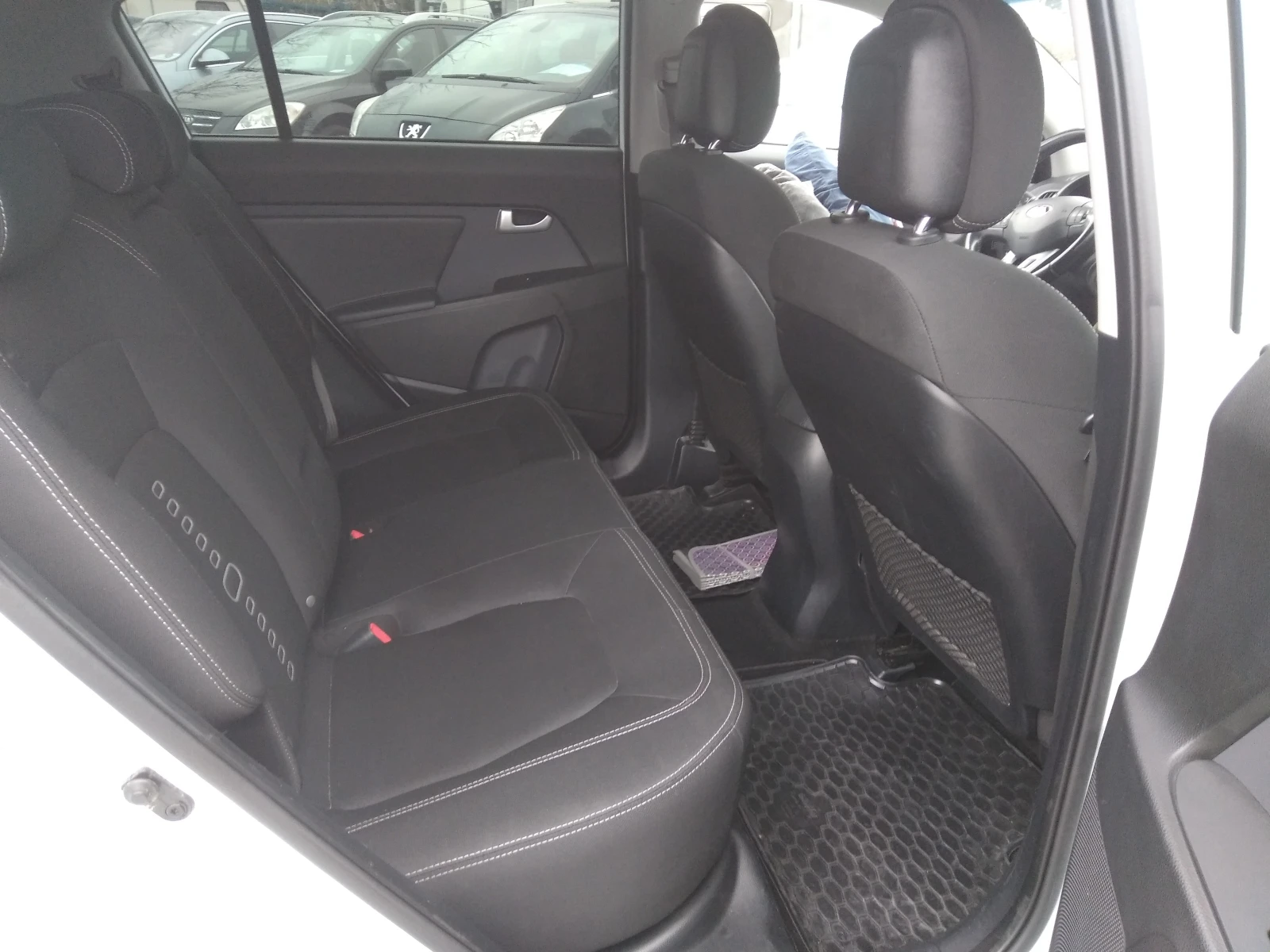 Kia Sportage 1.7-CRDI-116к.с. ИТАЛИЯ - изображение 9