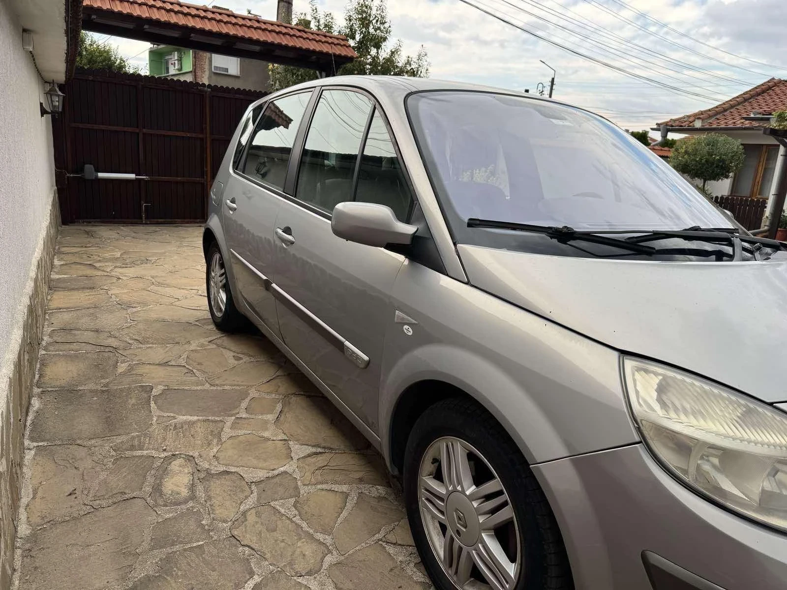 Renault Scenic  - изображение 6