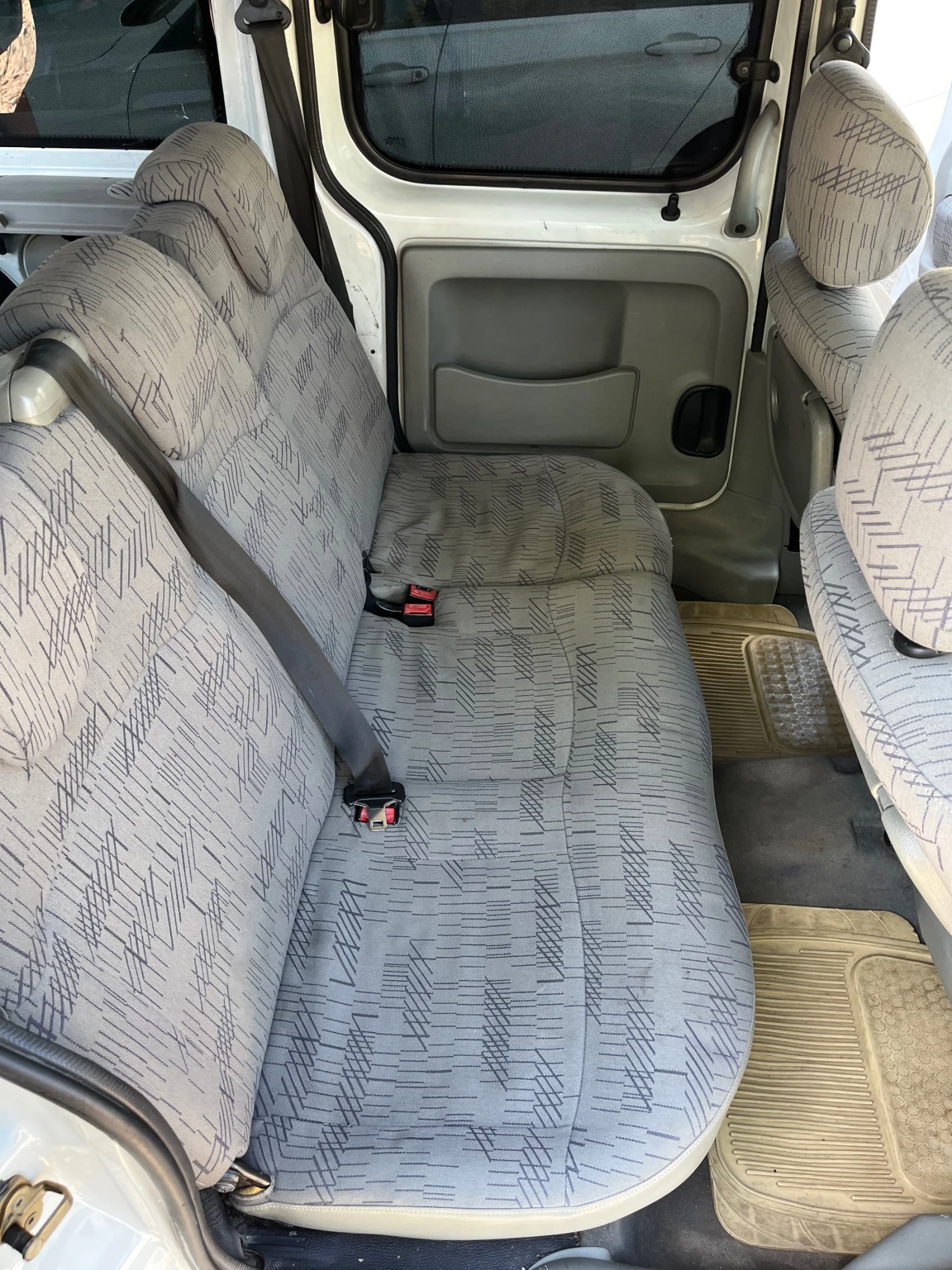 Renault Kangoo  - изображение 10