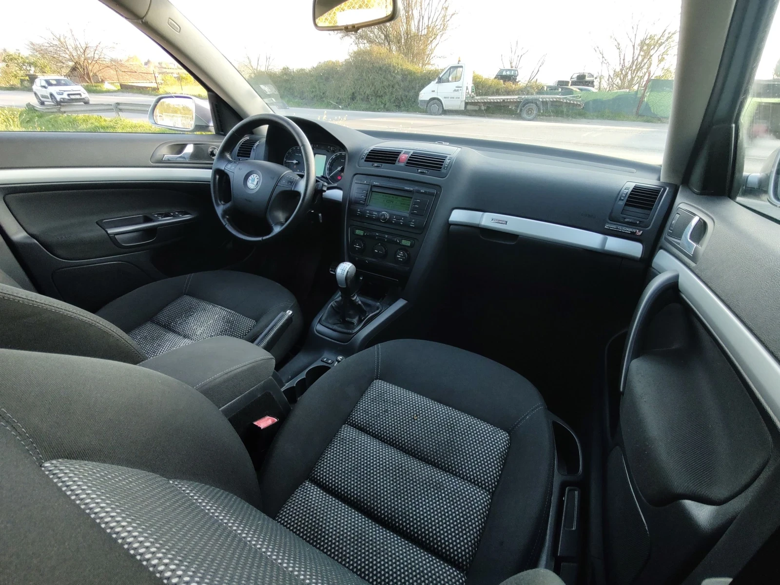 Skoda Octavia 2.0TDI SCOUT 4X4 8 клапана - изображение 9