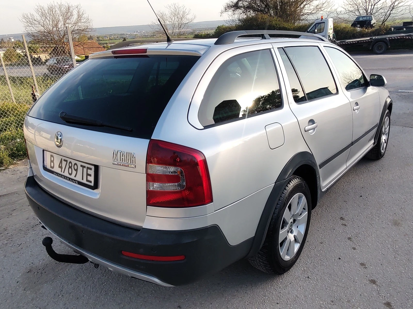Skoda Octavia 2.0TDI SCOUT 4X4 8 клапана - изображение 3
