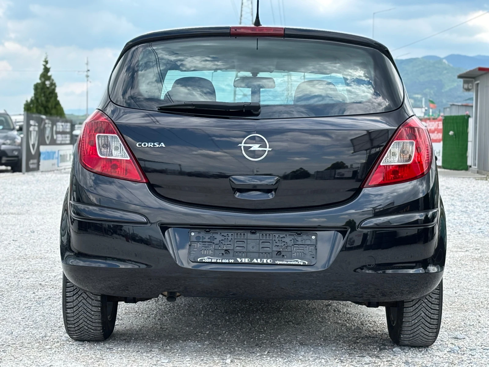 Opel Corsa 1.2 Cosmo 86к.с - изображение 6