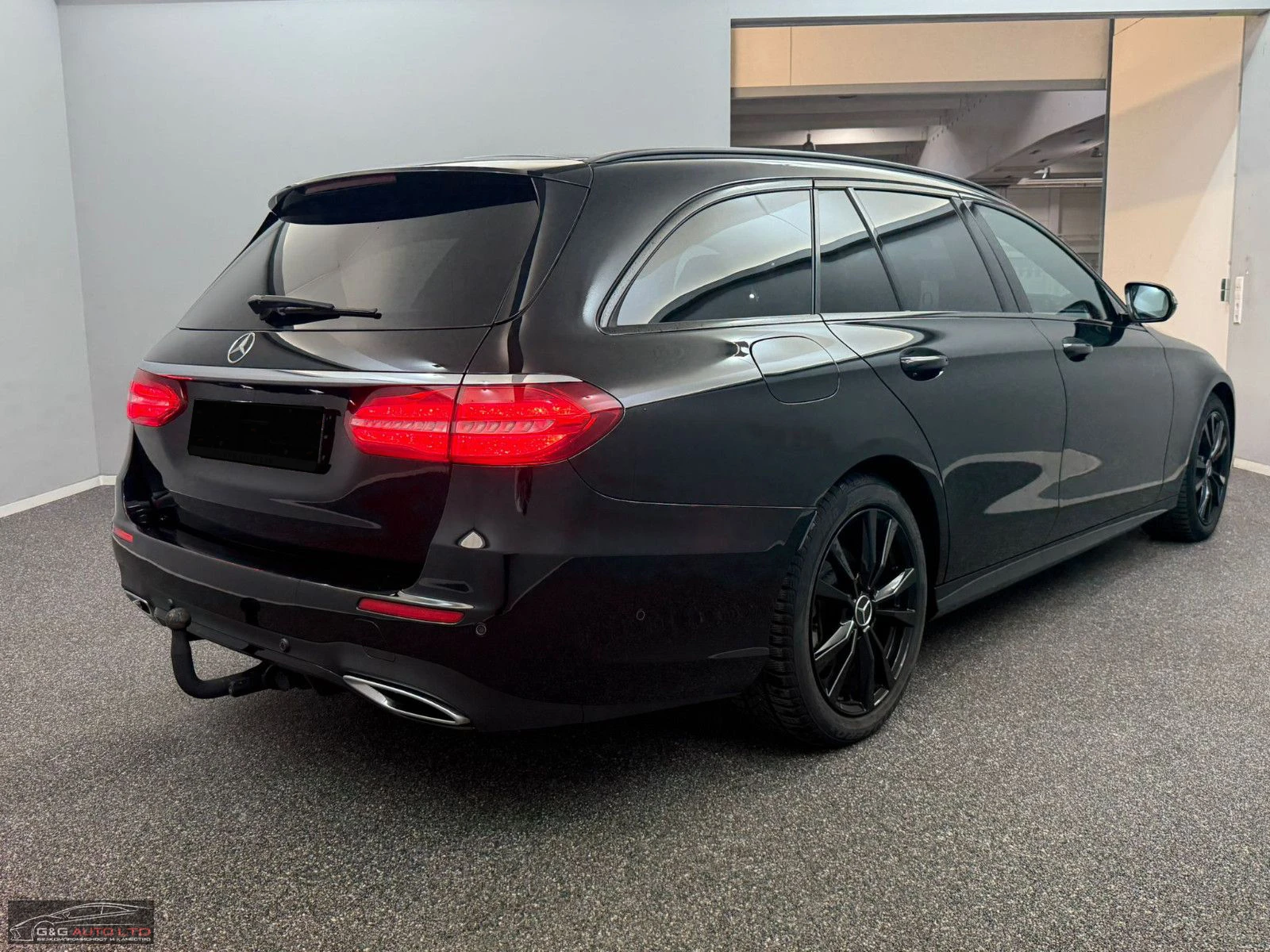 Mercedes-Benz E 220 D/4MATIC/194HP/AMG/DISTRONIC+ /CAM/NAVI/LED/201E - изображение 5