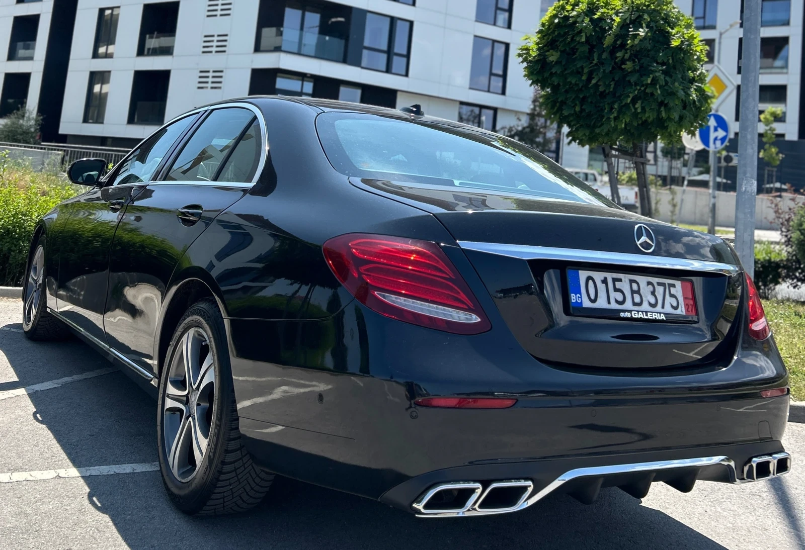 Mercedes-Benz E 220 6.3 PACKET/2.2D/FULL LED/AMG/ - изображение 10