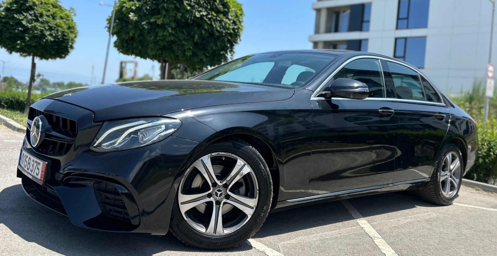 Mercedes-Benz E 220 6.3 PACKET/2.2D/FULL LED/AMG/ - изображение 7