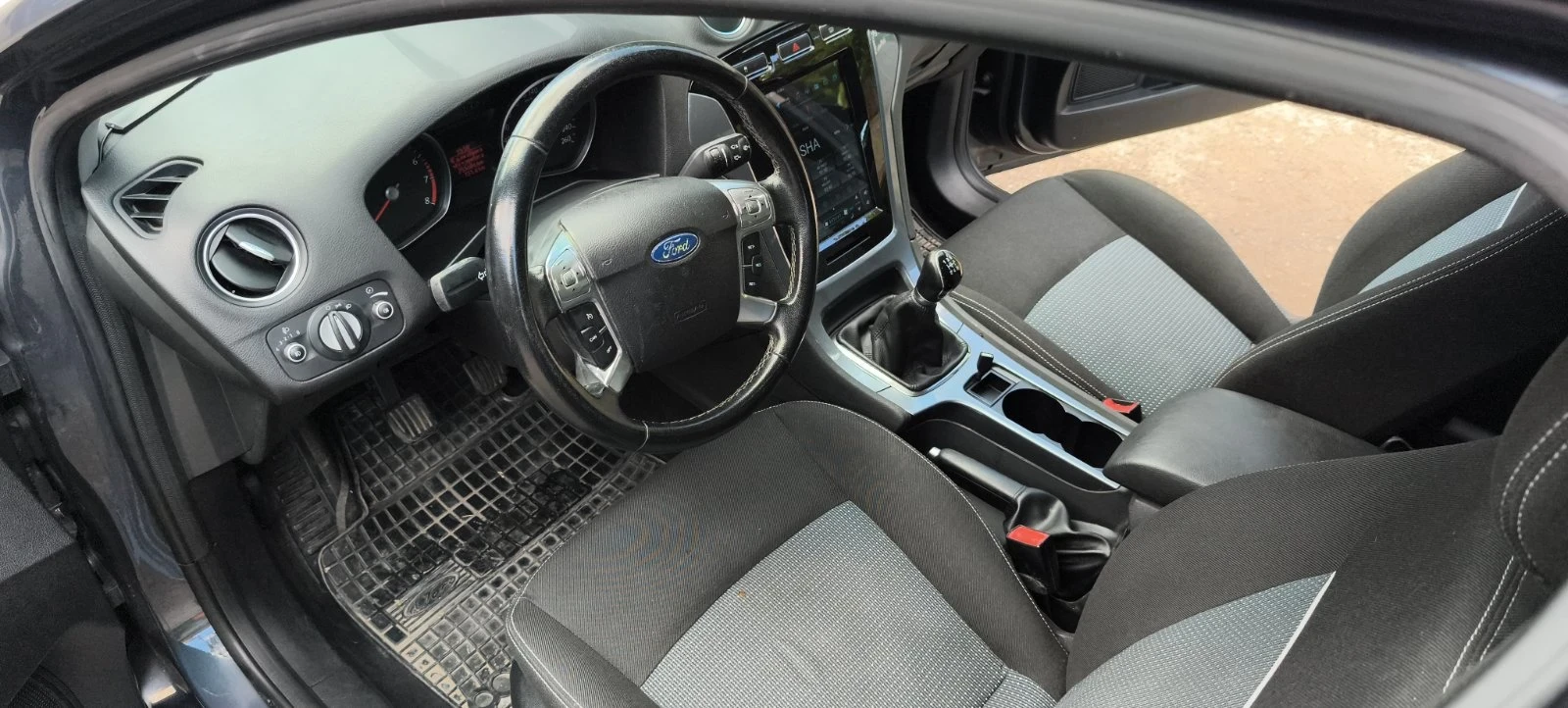 Ford Mondeo  - изображение 7