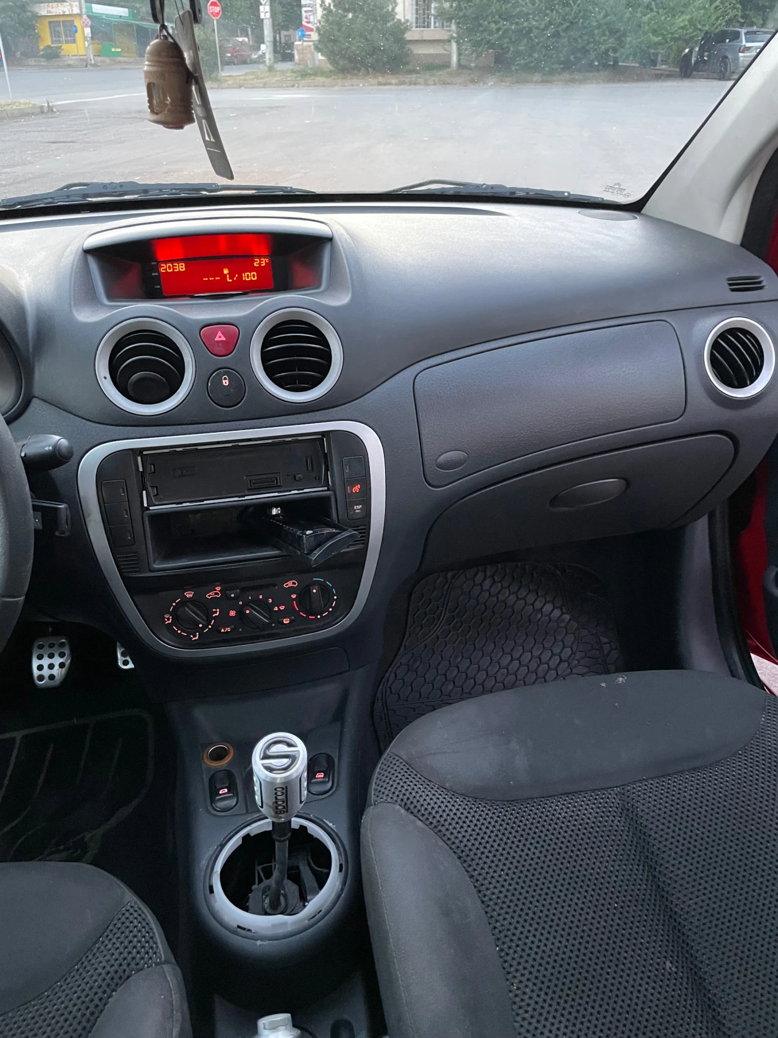 Citroen C2 VTS - изображение 6