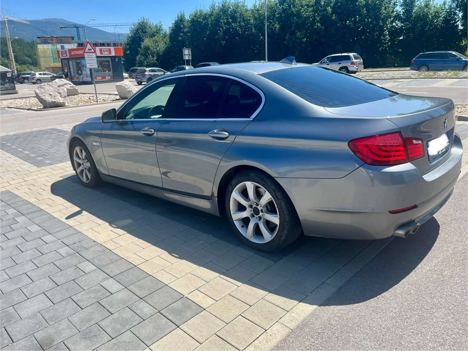 BMW 520 520D - изображение 6