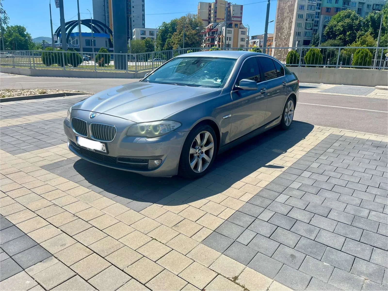 BMW 520 520D - изображение 8