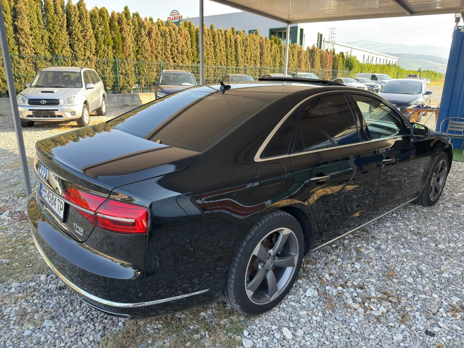 Audi A8 3.0 TFSI  - изображение 5