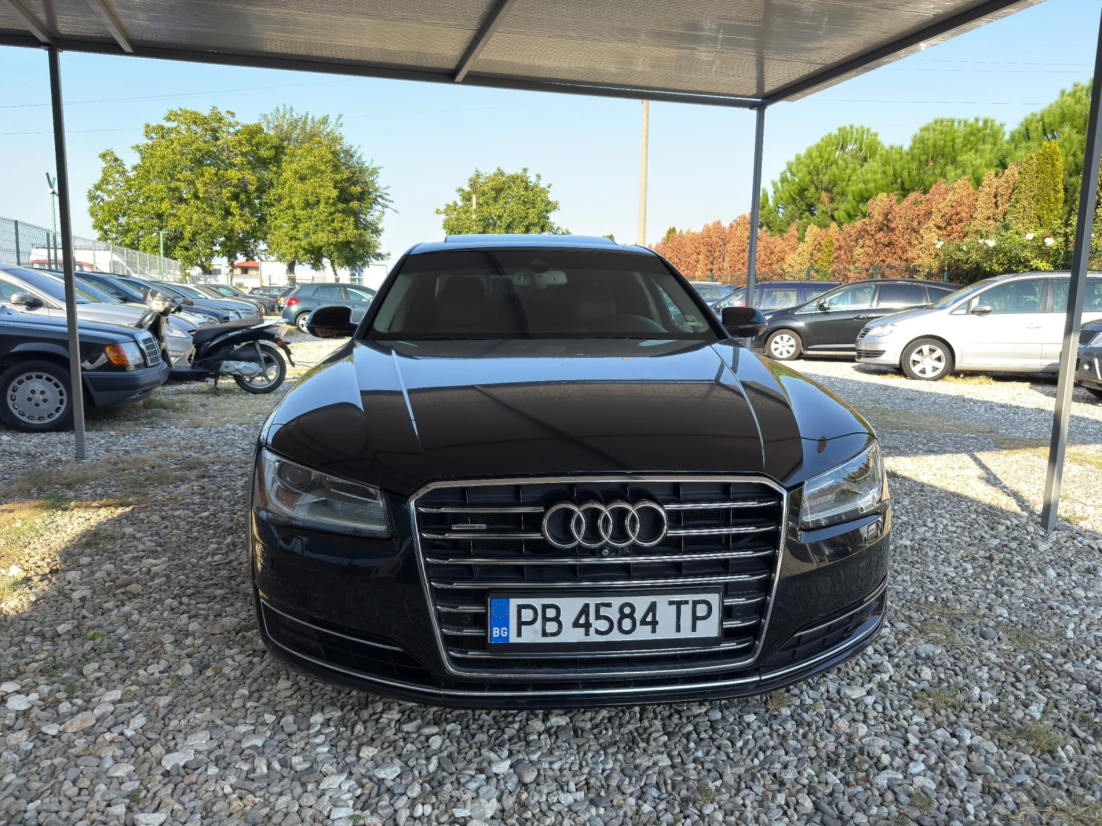 Audi A8 3.0 TFSI  - изображение 2