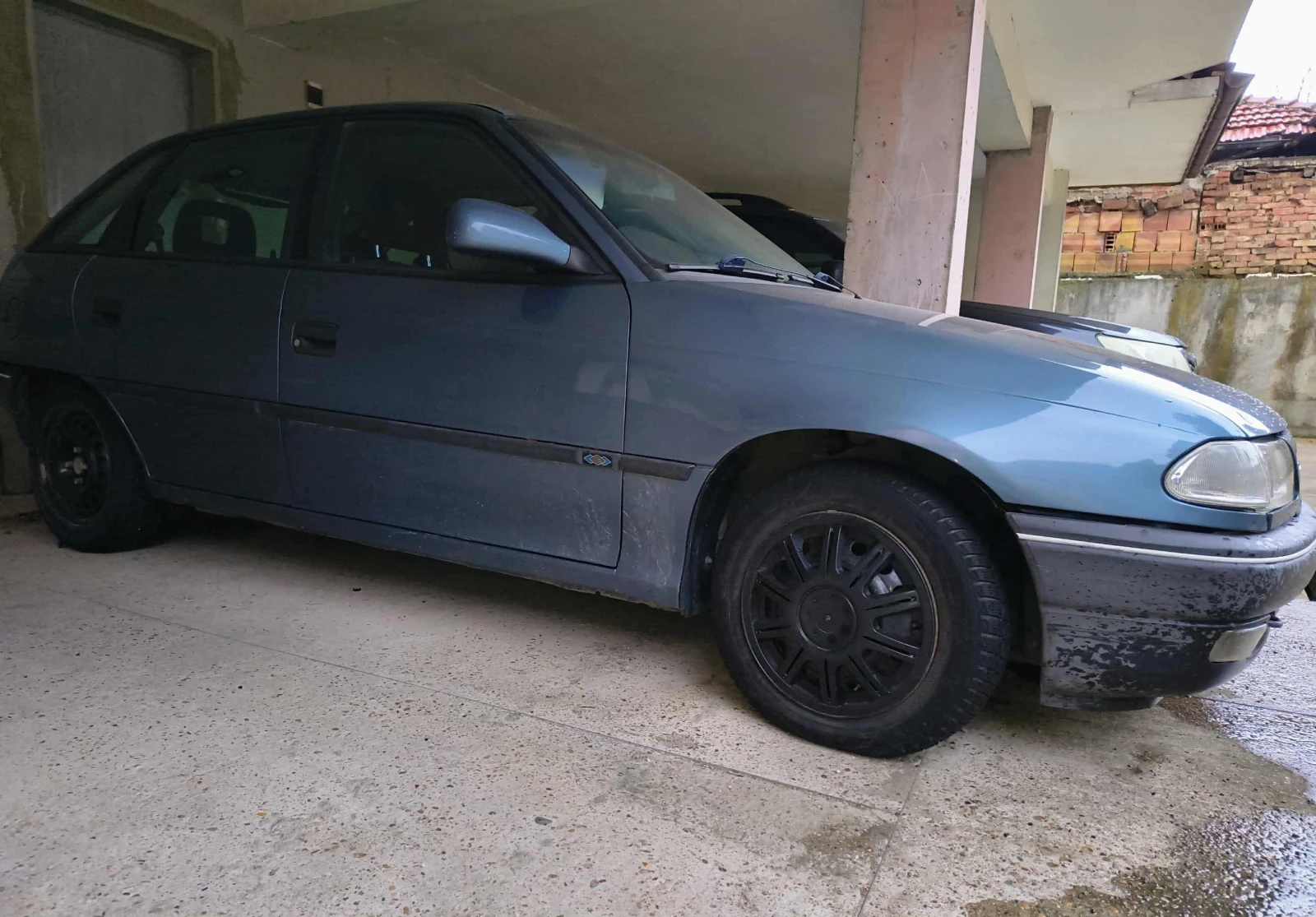 Opel Astra 1.6 MI - изображение 4