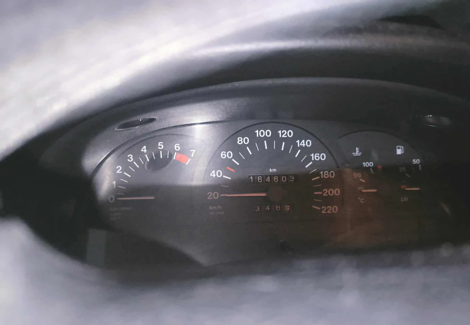 Opel Astra 1.6 MI - изображение 9