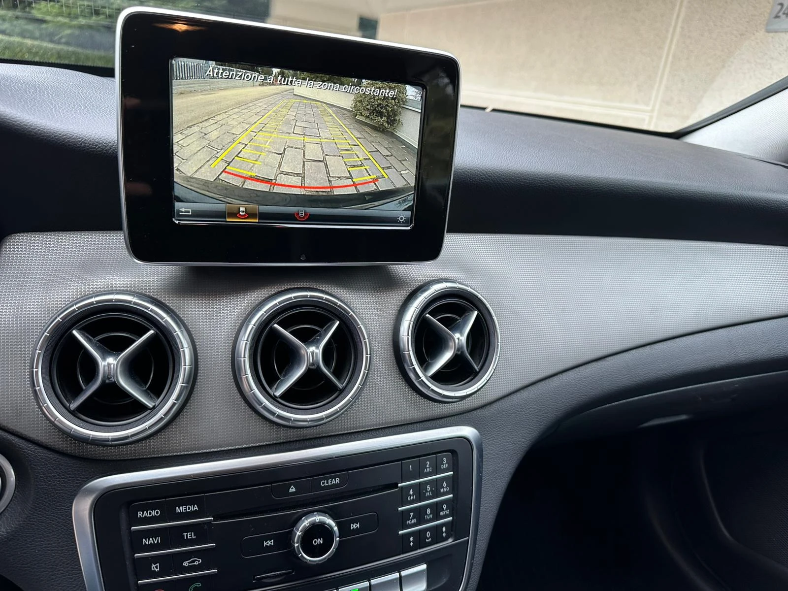 Mercedes-Benz CLA 2.2D 136 AUTOMATIC PREMIUM !!!, снимка 8 - Автомобили и джипове - 53637973