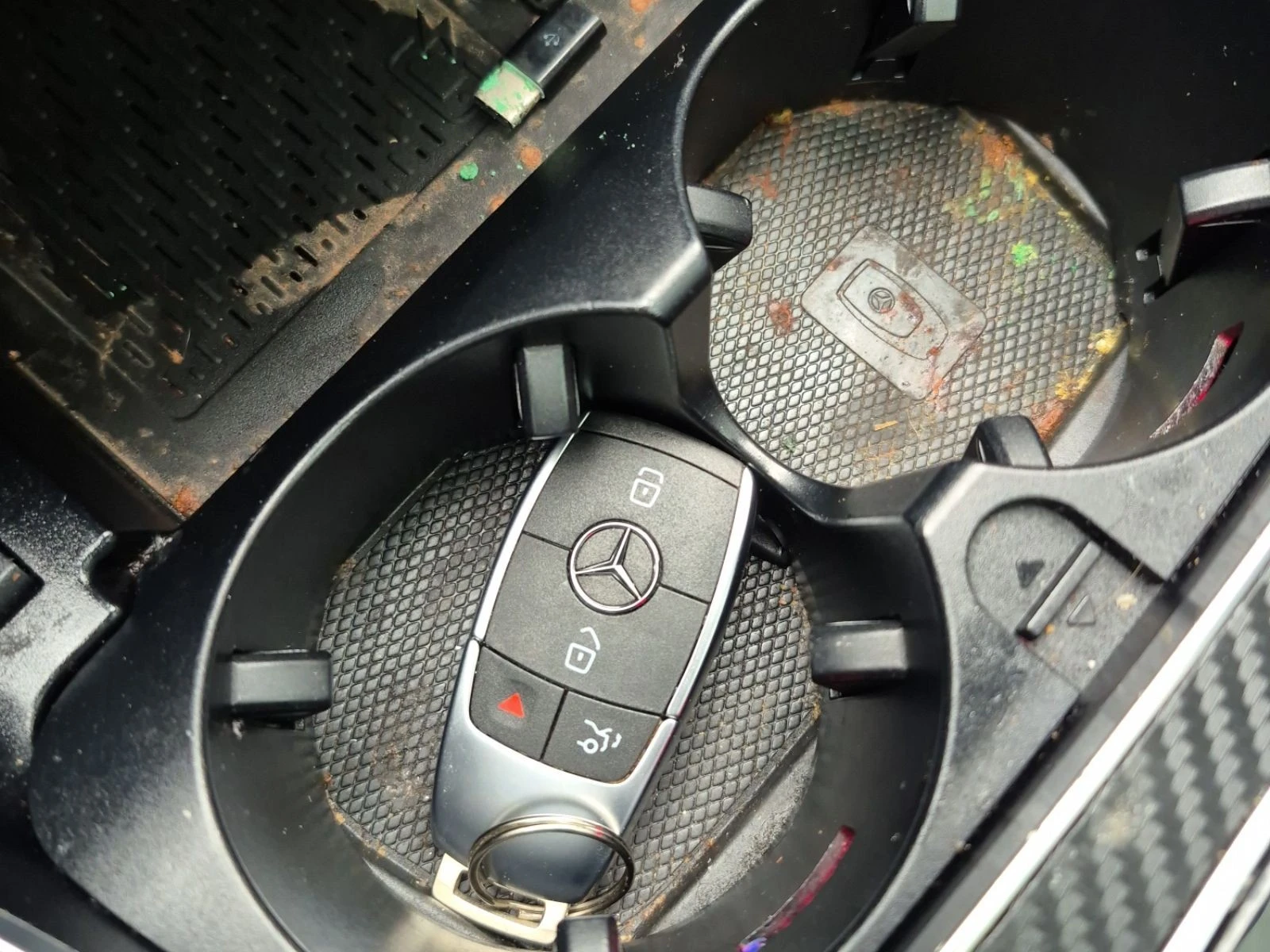 Mercedes-Benz C 43 AMG АВТО КРЕДИТ, снимка 13 - Автомобили и джипове - 54031344