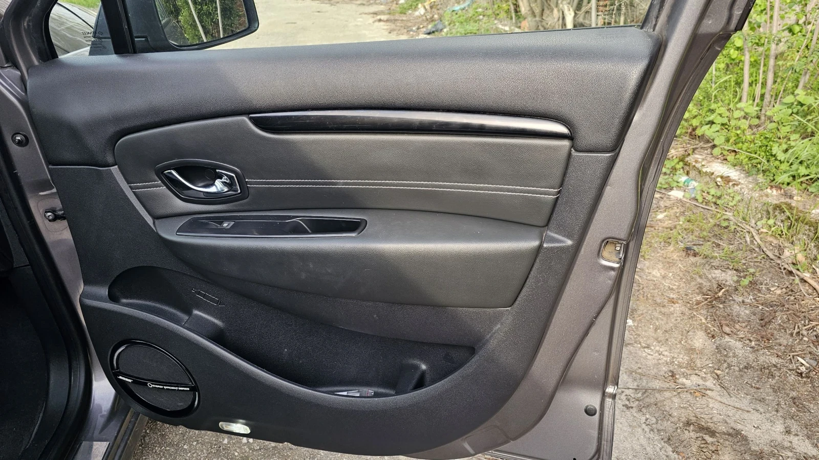 Renault Grand scenic, снимка 4 - Автомобили и джипове - 54182187