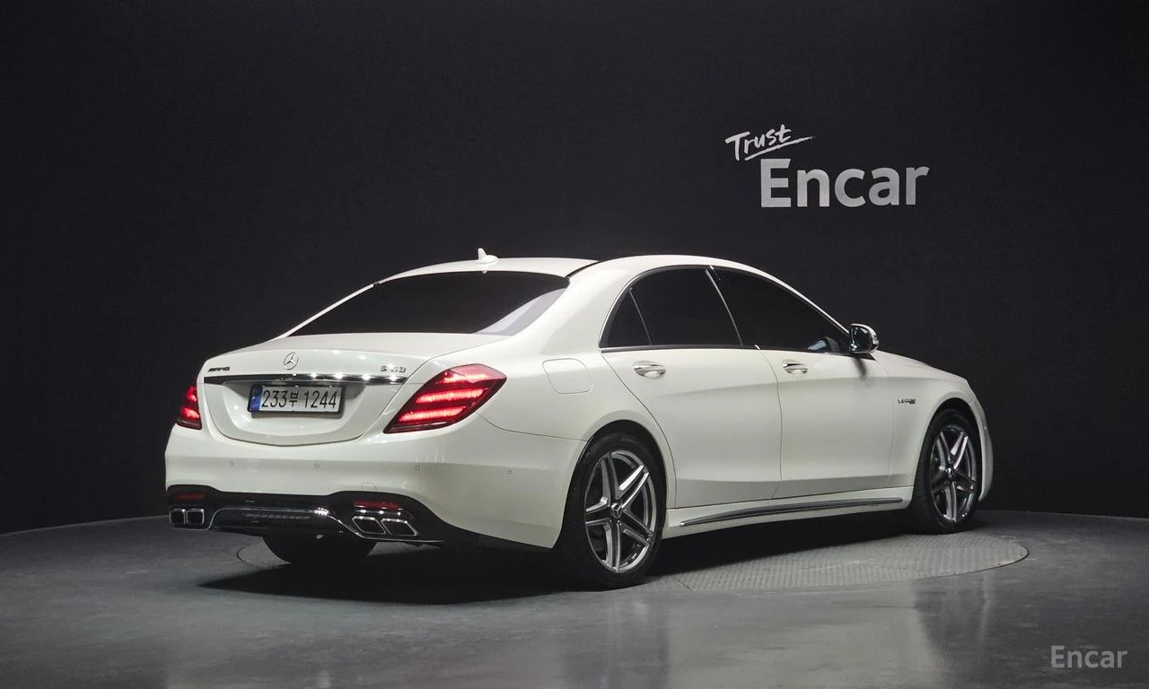Mercedes-Benz S 63 AMG 4MATIC+ * BURMESTER* CARBON* 360КАМЕРА* LANE* ASSI, снимка 2 - Автомобили и джипове - 54427296