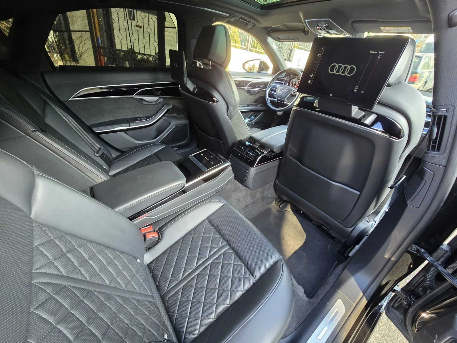 Audi S8, снимка 11 - Автомобили и джипове - 54503262