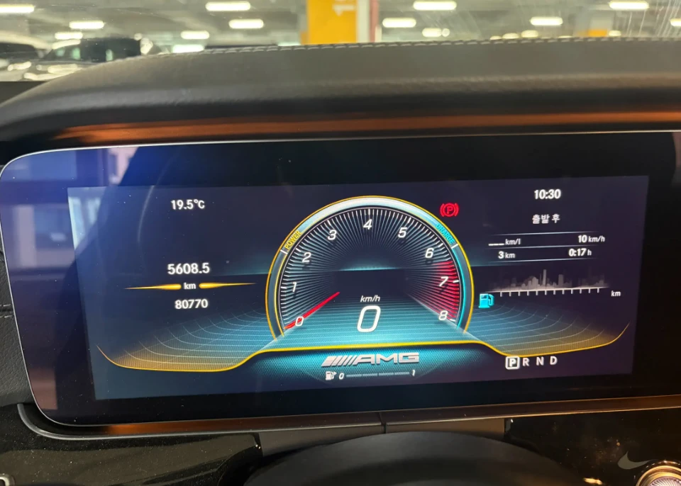 Mercedes-Benz GT AMG 43 4MATIC+ , снимка 7 - Автомобили и джипове - 54630197