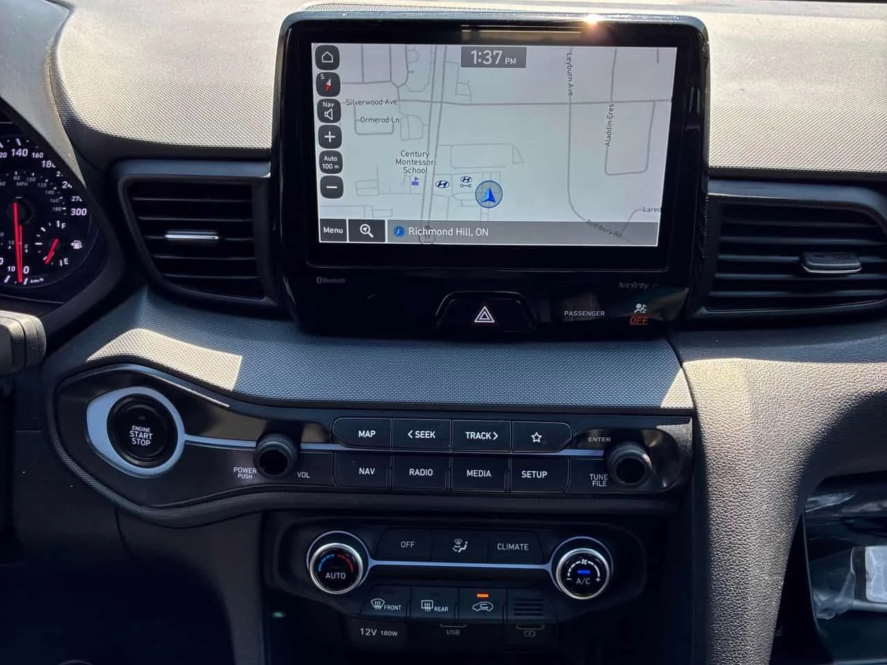 Hyundai Veloster  DCT  CARFAX, снимка 9 - Автомобили и джипове - 54798278