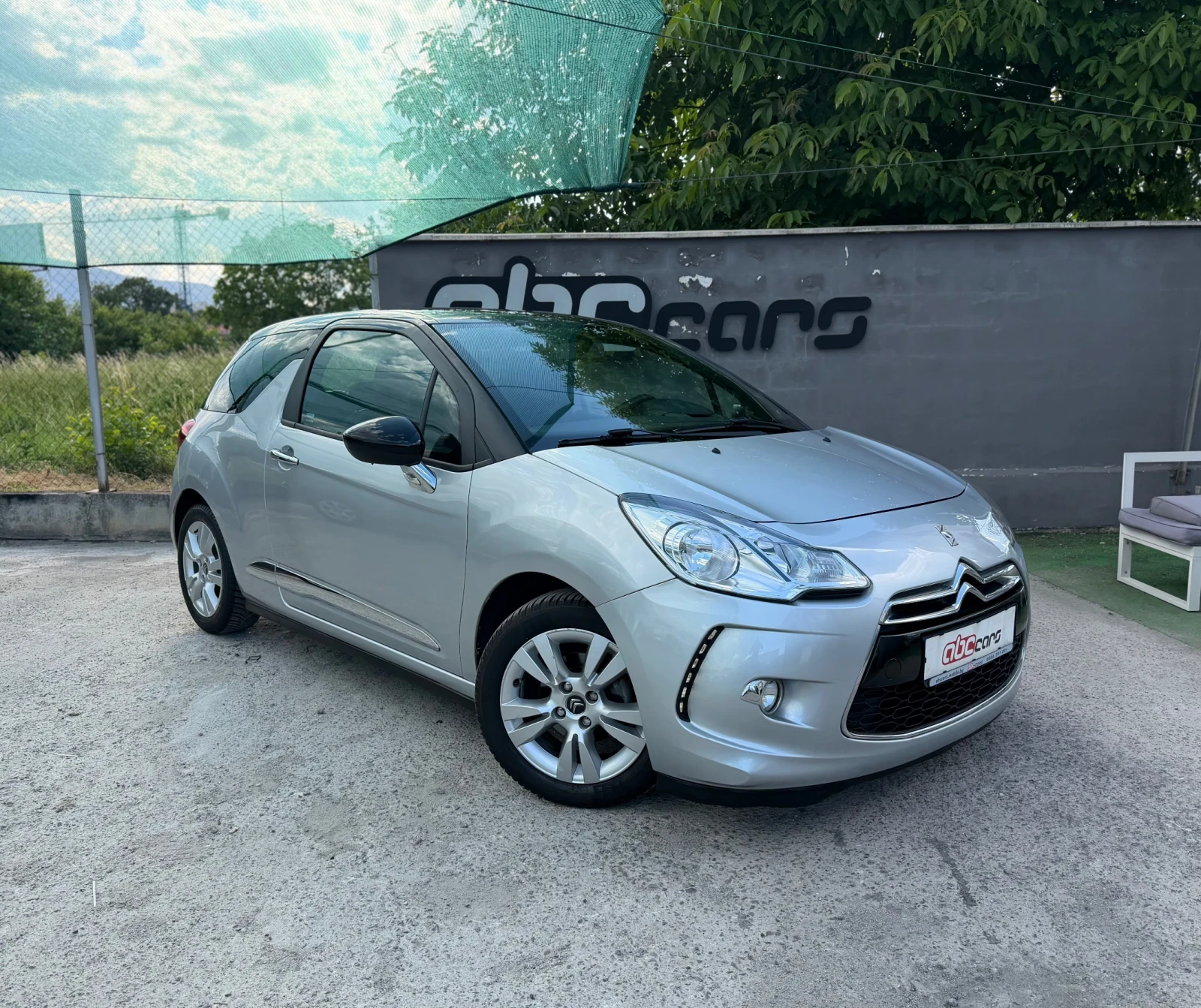 Citroen DS3 1.4HDI Led Euro5B, снимка 2 - Автомобили и джипове - 54924293