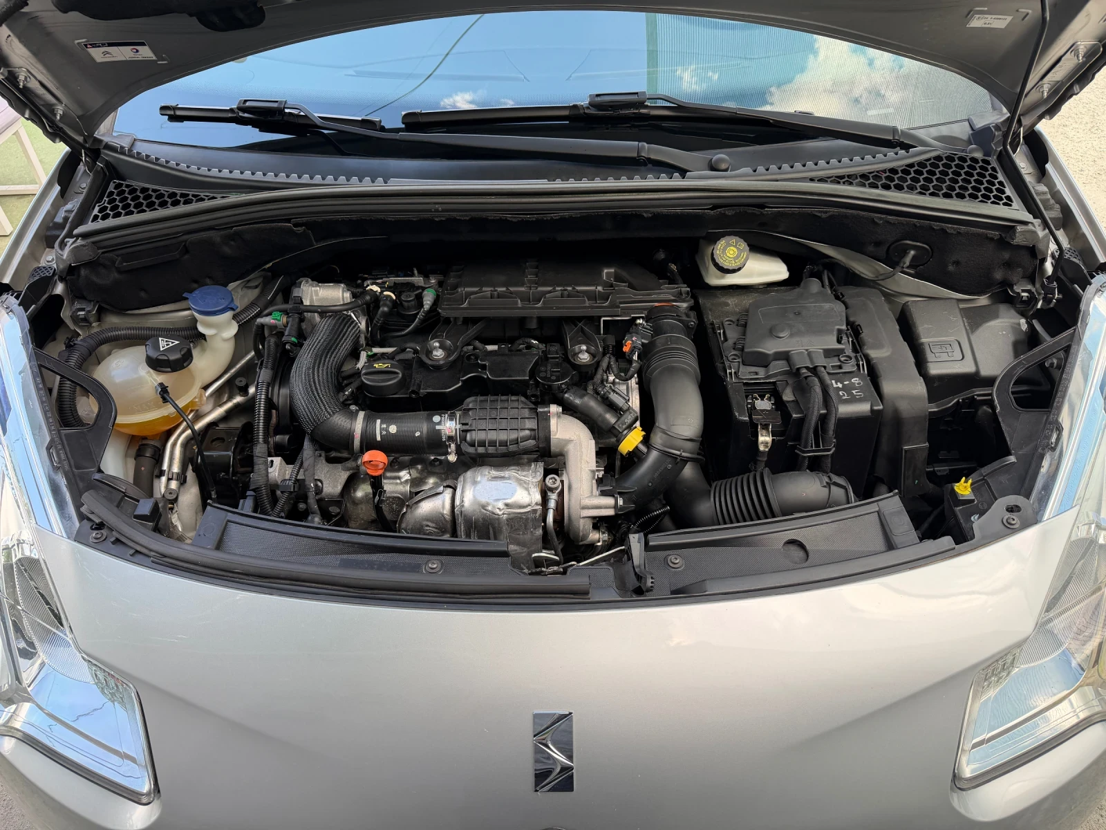 Citroen DS3 1.4HDI Led Euro5B, снимка 17 - Автомобили и джипове - 54924293