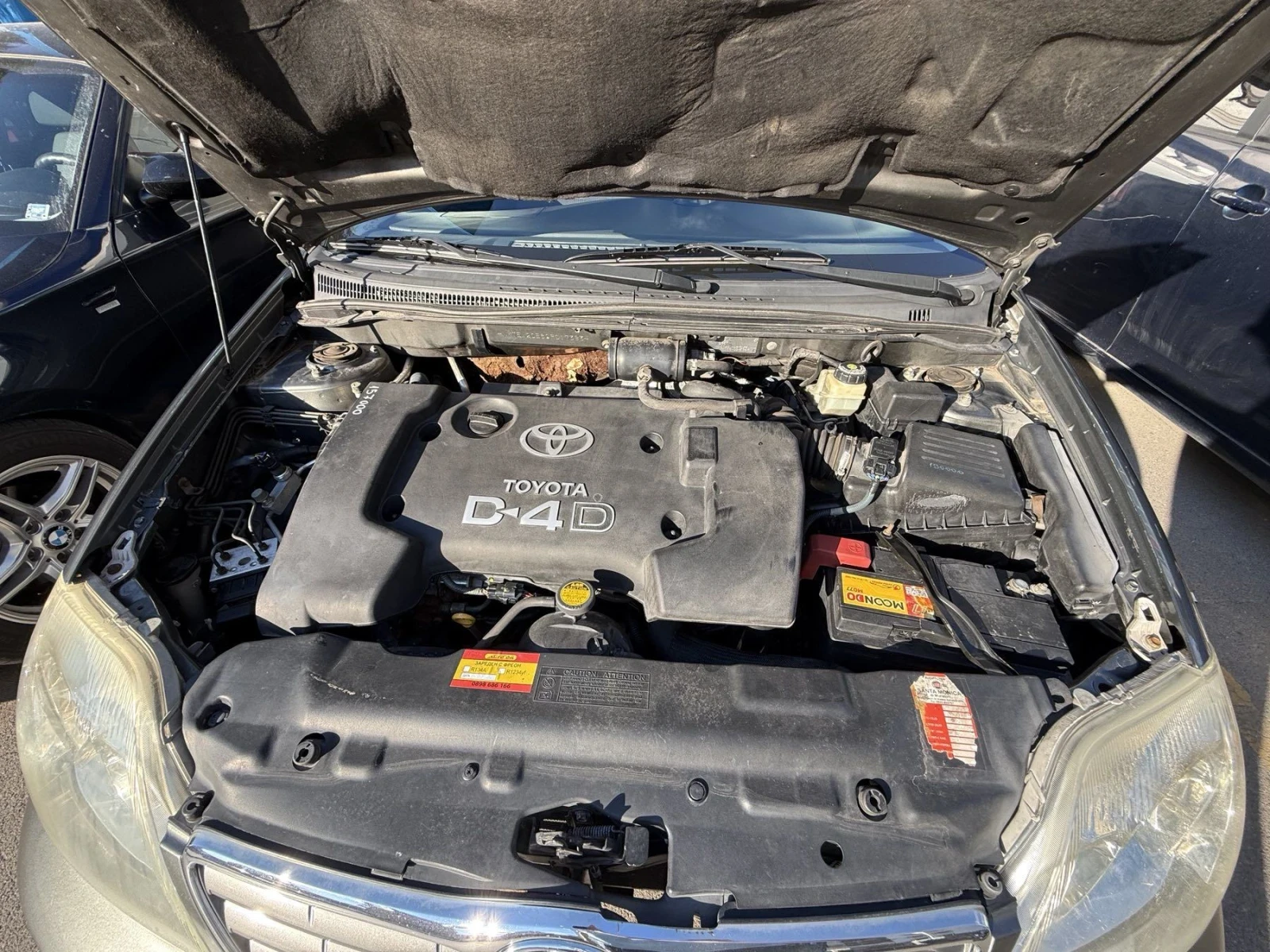 Toyota Corolla 2.0 D4D 116 к.с Комби, снимка 11 - Автомобили и джипове - 56105772