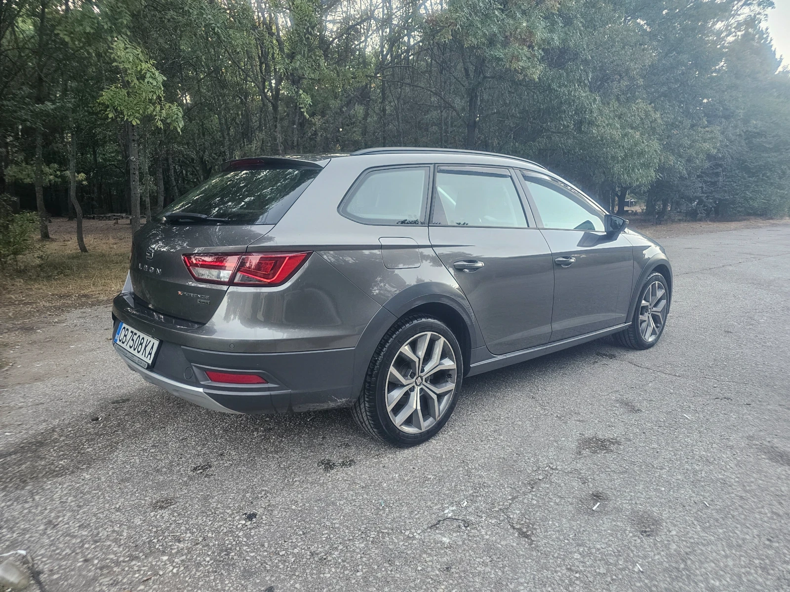 Seat Leon X-perience 2.0 TDI, снимка 4 - Автомобили и джипове - 56377188