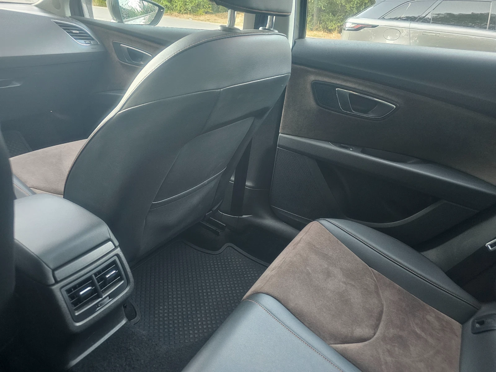 Seat Leon X-perience 2.0 TDI, снимка 12 - Автомобили и джипове - 56377188