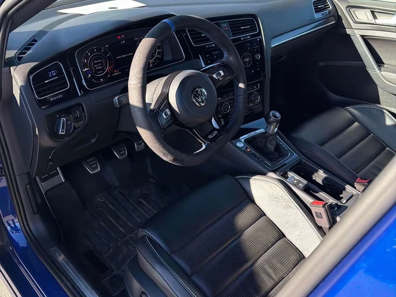 VW Golf, снимка 6 - Автомобили и джипове - 56684992