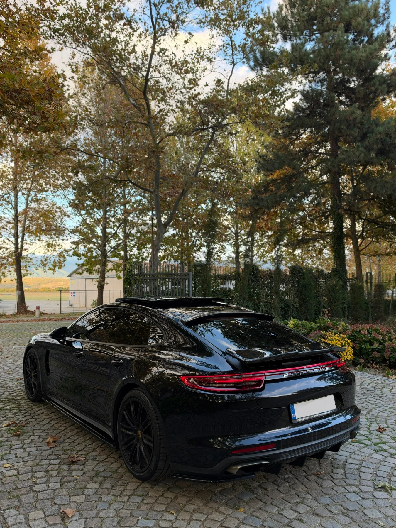 Porsche Panamera Sport Chrono | ����� | Maxton Design | 21  Pirelli | Mobile.bg � ����������� 4