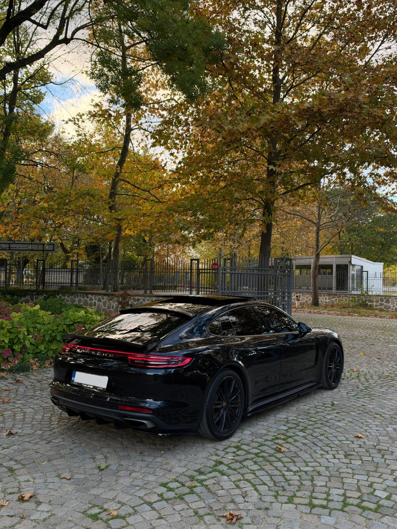 Porsche Panamera Sport Chrono | ����� | Maxton Design | 21  Pirelli | Mobile.bg � ����������� 3