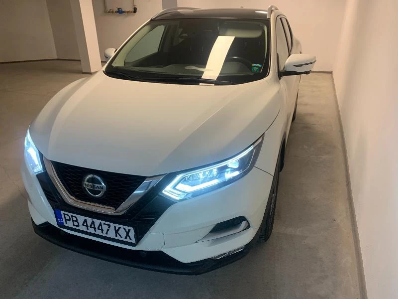 Nissan Qashqai 1.5 dci, снимка 1 - Автомобили и джипове - 33268877