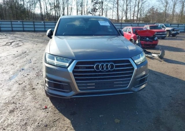 Audi Q7, снимка 2 - Автомобили и джипове - 48720321