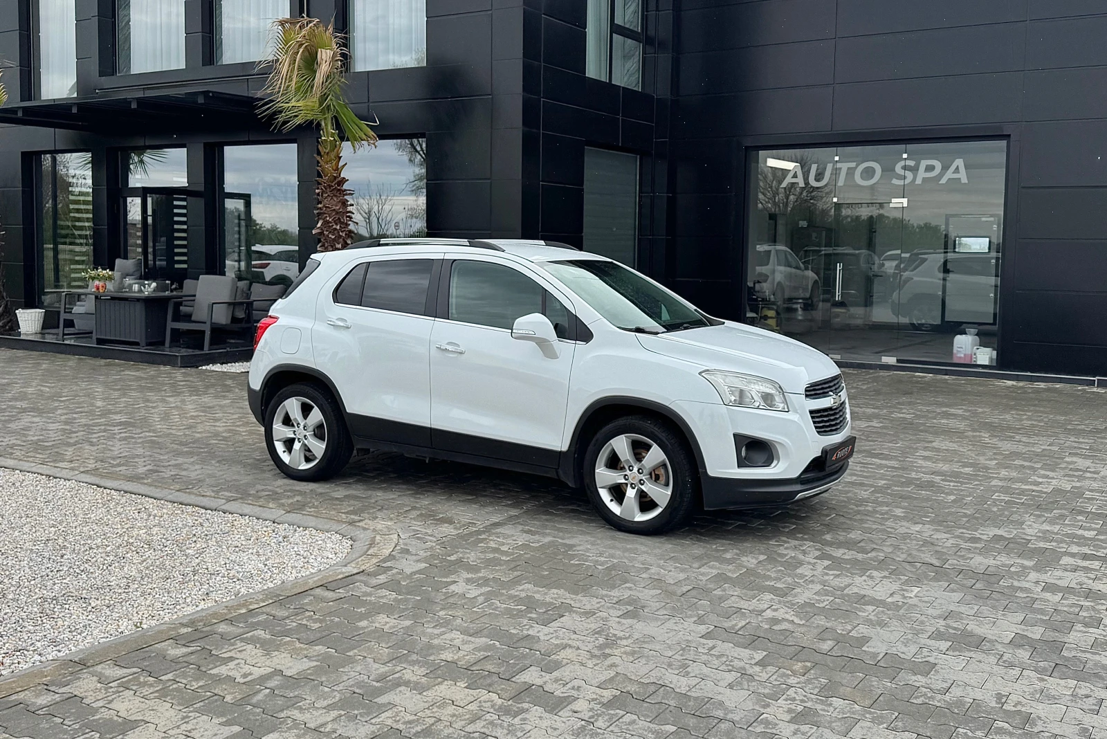 Chevrolet Trax 1.7CDTi Кожа/Камера - изображение 3