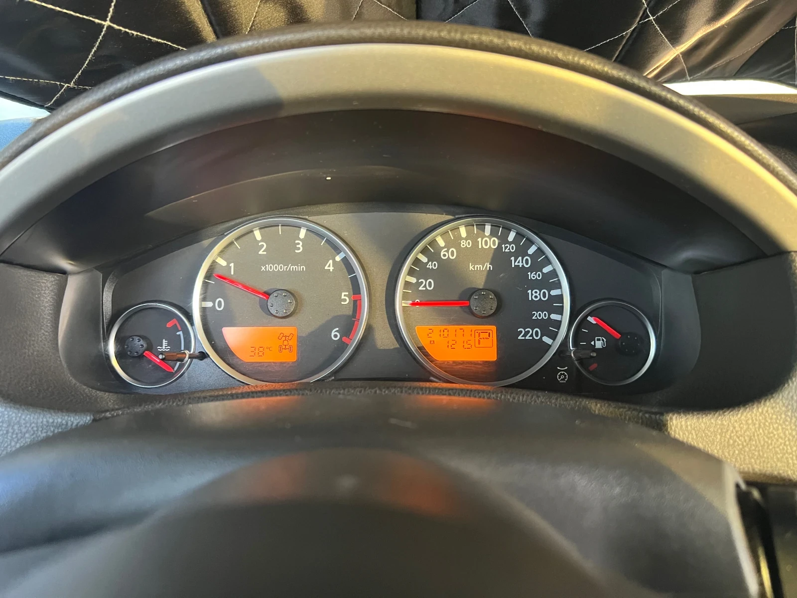 Nissan Pathfinder  - изображение 5