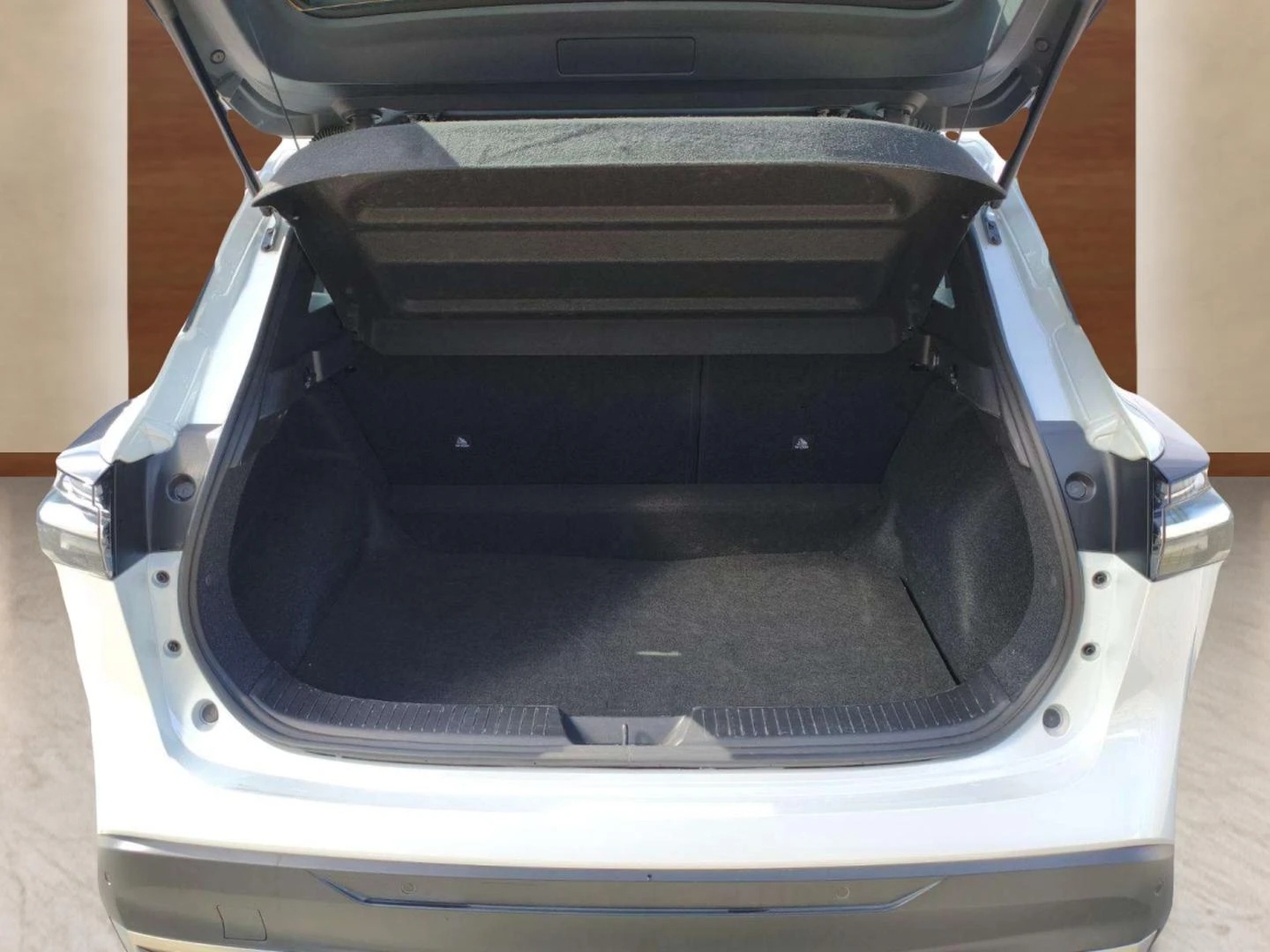 Nissan Qashqai 1.3, снимка 11 - Автомобили и джипове - 53788937