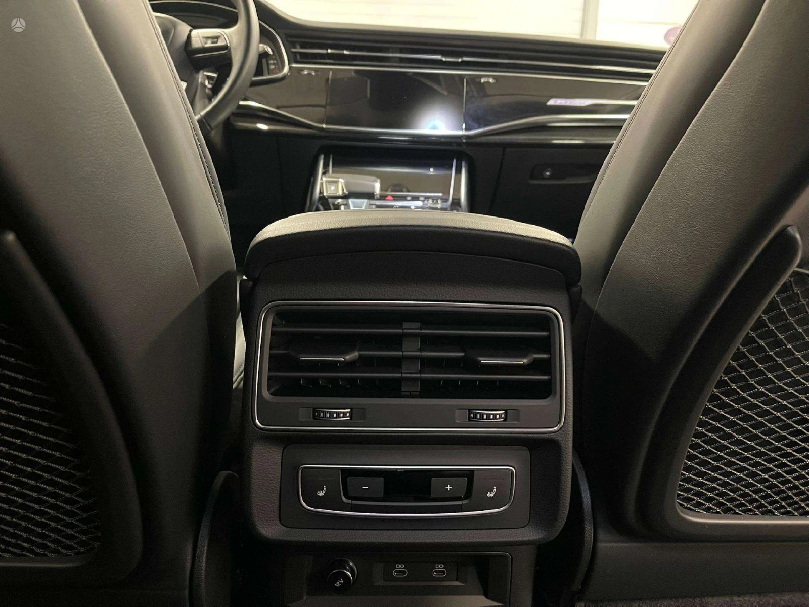 Audi Q8 55 TFSI Quattro Mild Hybrid, снимка 9 - Автомобили и джипове - 53877807