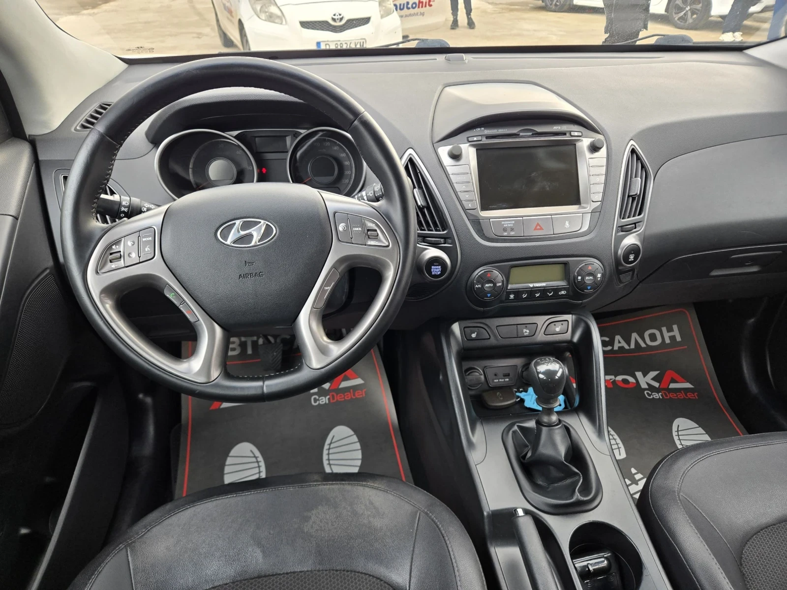 Hyundai IX35 1.7CRDI-116кс= 6ск= FACE= NAVI= КАМЕРА= KEYLESS, снимка 11 - Автомобили и джипове - 53977990