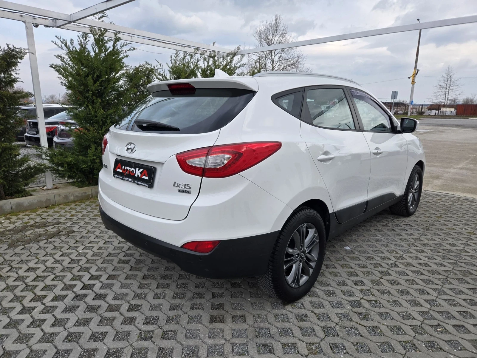 Hyundai IX35 1.7CRDI-116кс= 6ск= FACE= NAVI= КАМЕРА= KEYLESS, снимка 3 - Автомобили и джипове - 53977990