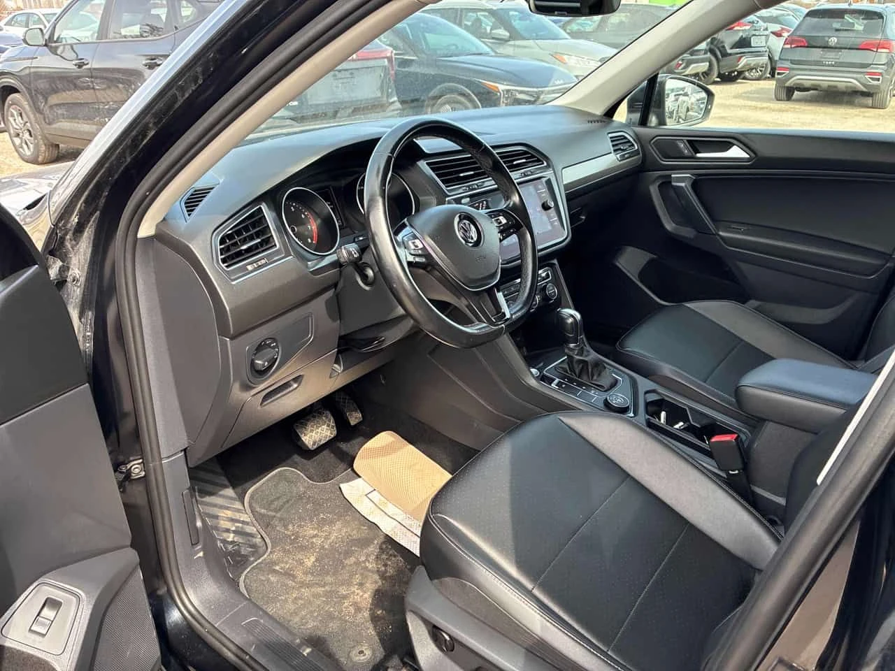 VW Tiguan * Comfortline * CARFAX * ���� �� �� | Mobile.bg � ����������� 7