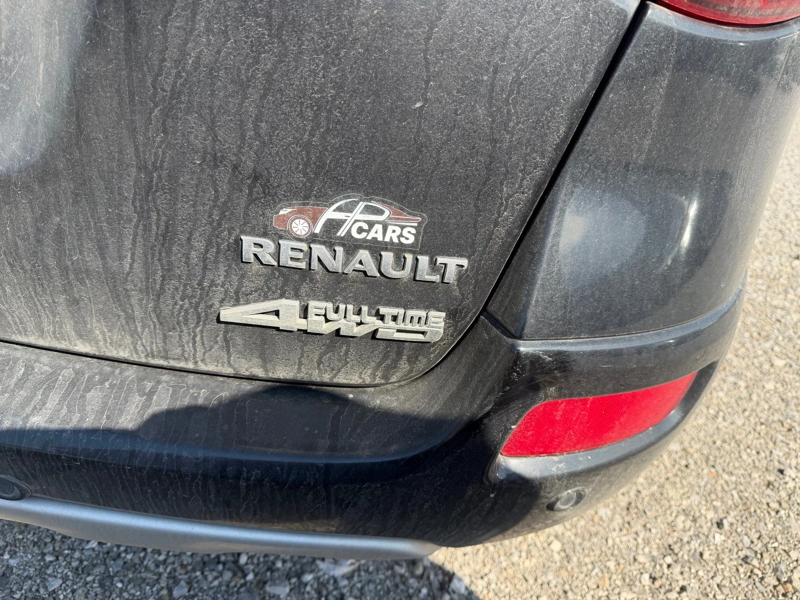 Renault Koleos 2.0 disel 4x4, снимка 6 - Автомобили и джипове - 54121045