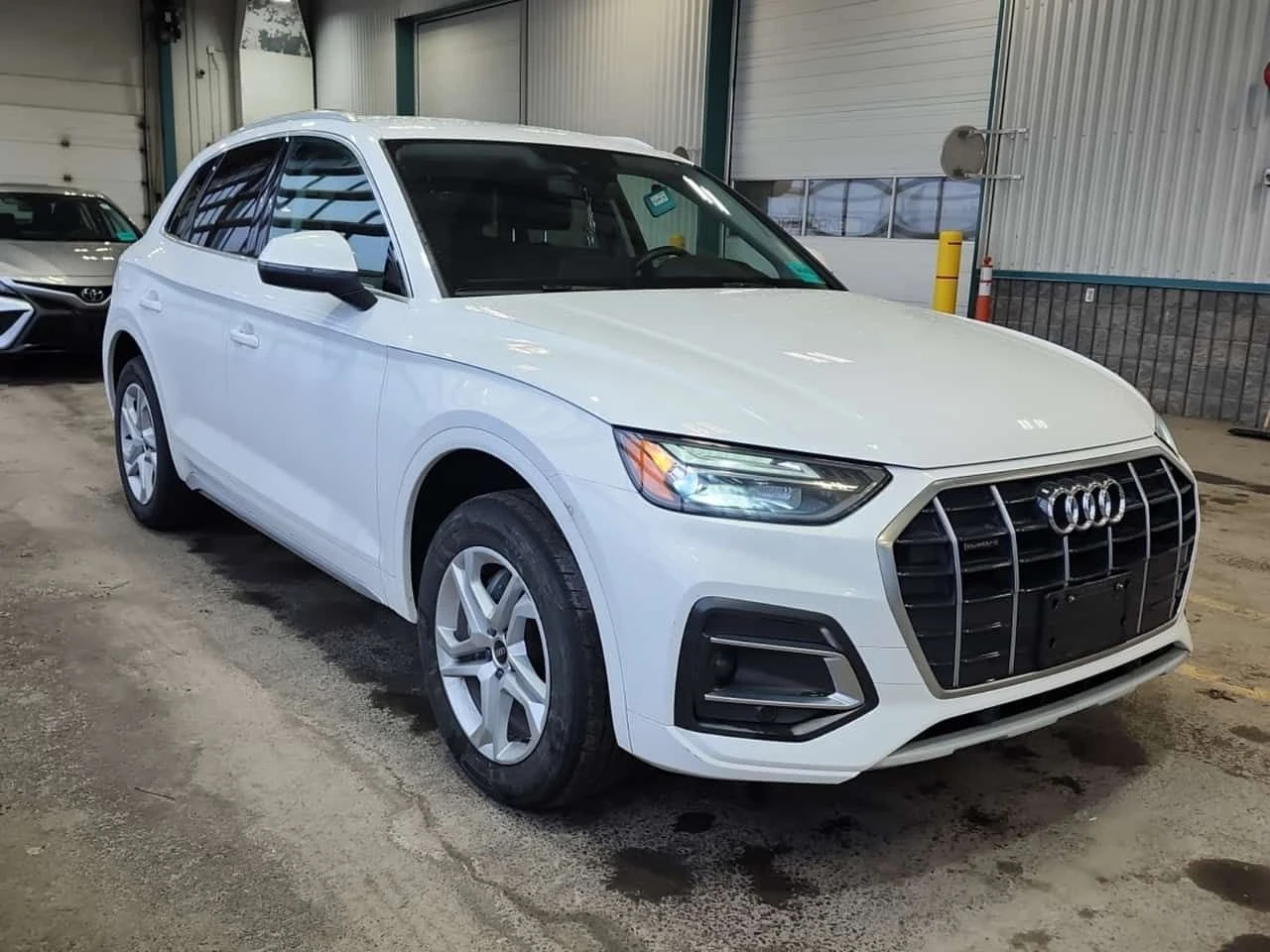 Audi Q5 * KOMFORT * CARFAX * ���� �� �� | Mobile.bg � ����������� 2