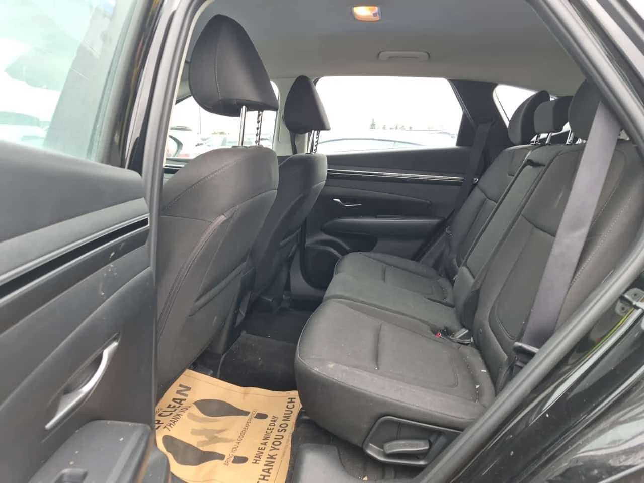 Hyundai Tucson * ESSENTIAL * CARFAX * ЦЕНА ДО БГ, снимка 10 - Автомобили и джипове - 54218087