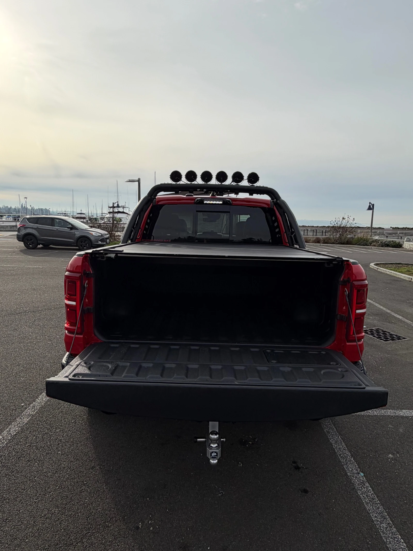 Dodge RAM 1500 2025 Ram TRX RHO Carfax 540 к.с., снимка 4 - Автомобили и джипове - 54543500
