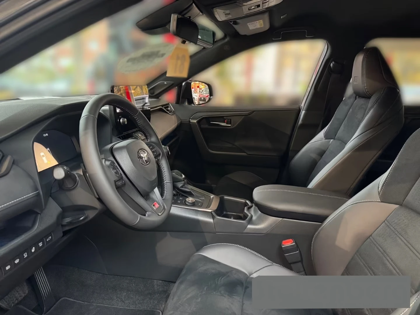 Toyota Rav4 2.5 PHEV/GR/306HP/4X4/HUD/360/NAVI/255h, снимка 8 - Автомобили и джипове - 54880179